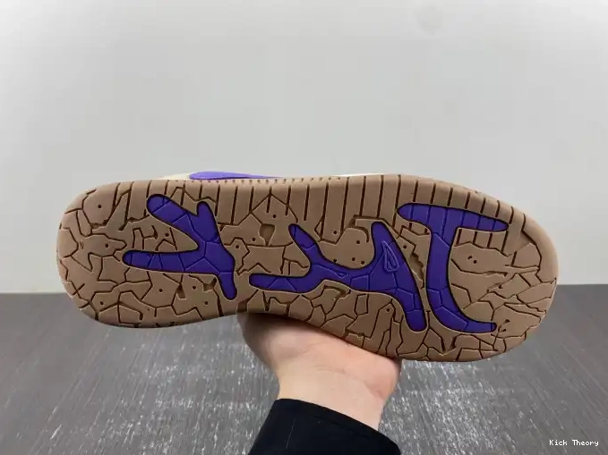 Kicked Out Shoe Store FZ8117-900 THE CHECK JORDAN TRAVIS SCOTT CUT X 0602